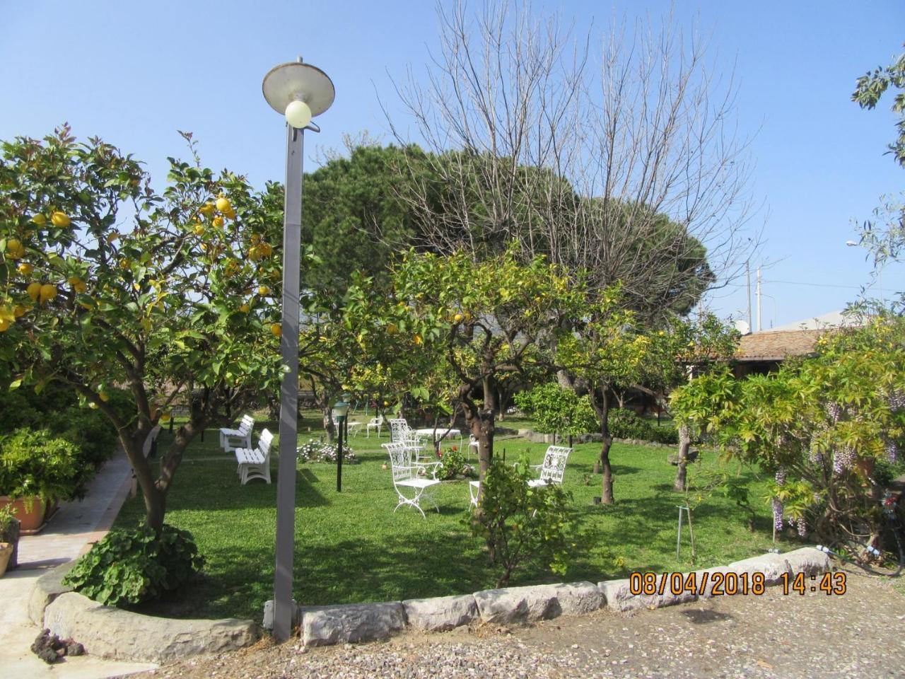 B&B Villa Maria Giovanna Giardini-Naxos Zewnętrze zdjęcie